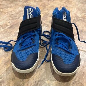 Nike Mens Basketball Sneakers